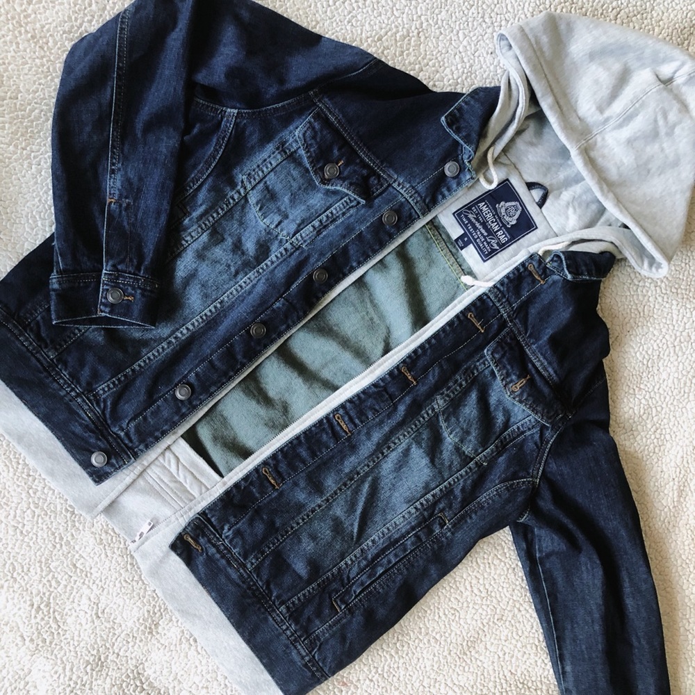Hooded jacket